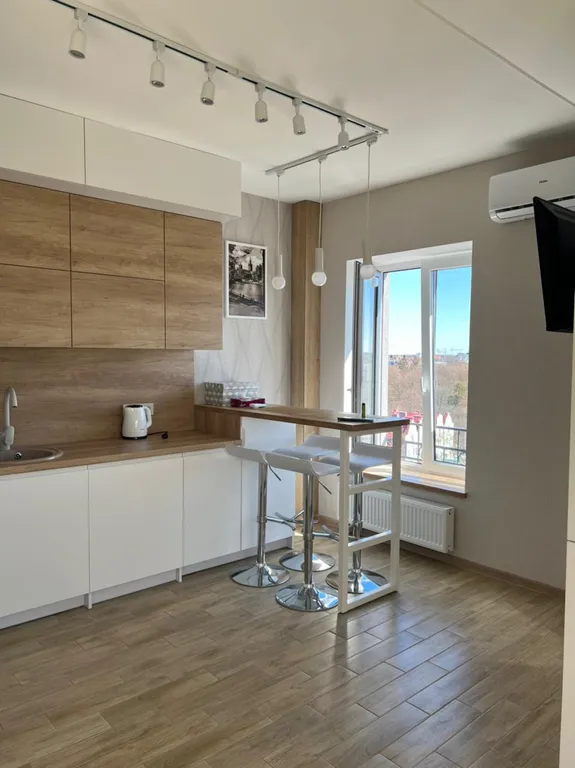 Квартира-студия — аренда посуточно в Пионерский