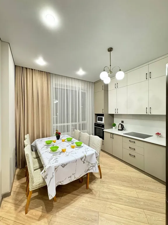 Просторная уютная двухкомнатная квартира в центре левого берега