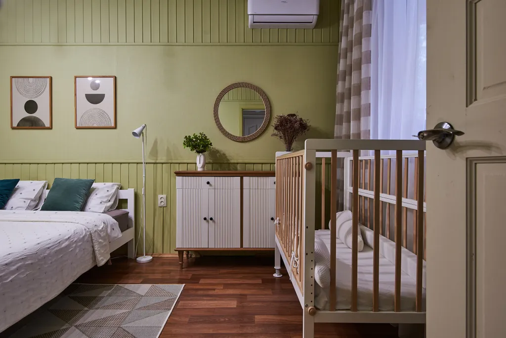 Уютный большой дом в центре поселка