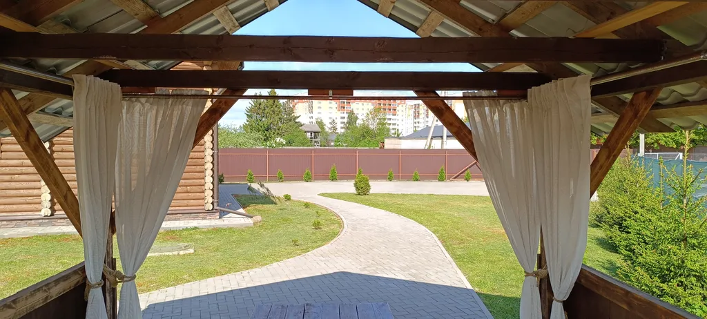 Дом в пяти минутах езды от псковского кремля