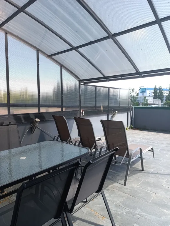 Уютная квартира с огромной террасой