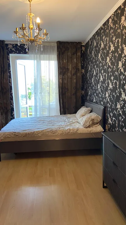 Просторная квартира с видом на море