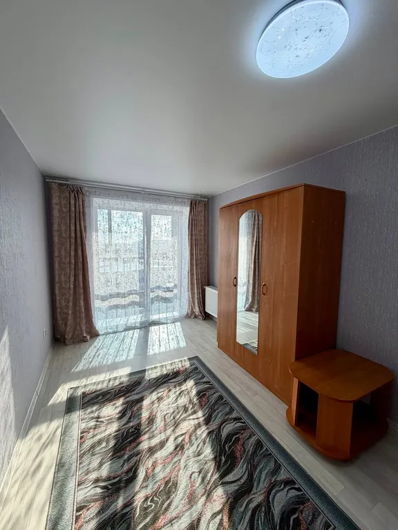 В центре ишима! Просторная 3-комн. Для командировок и семьи