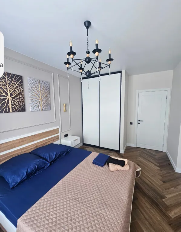 Двухкомнатная студия на берегу реки Обь