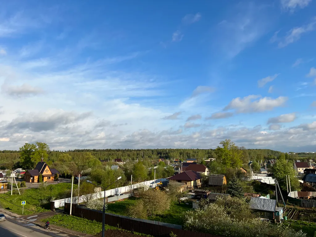 Квартира Уютная квартира в благоустроенном районе с видом на церковь — Лобня