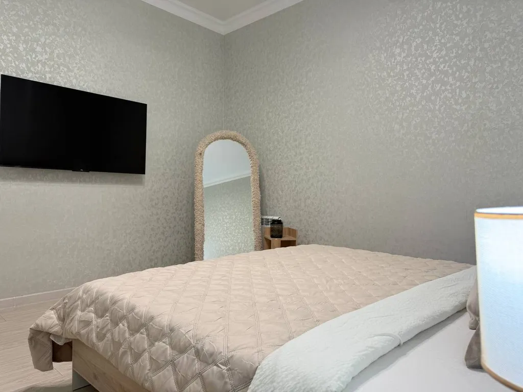 Уютная двухкомнатная квартира у моря и центра