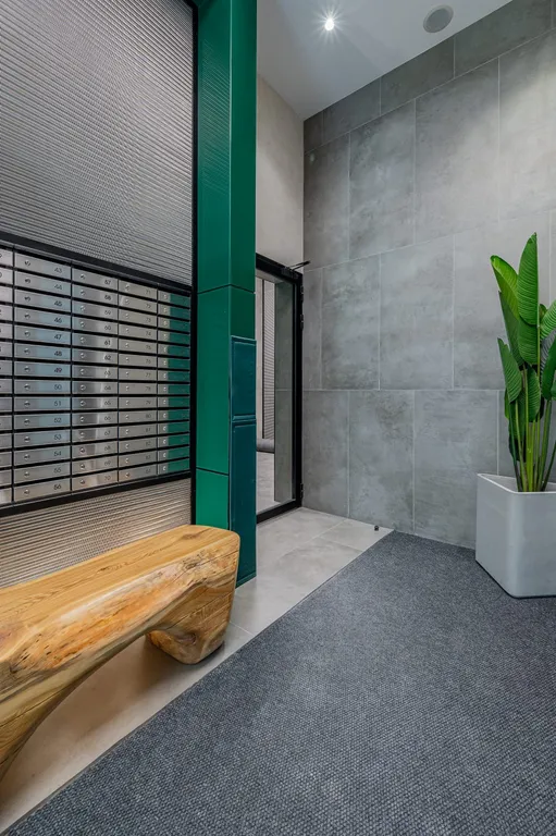 Студия в центре с выходом в центральный парк Маяковского