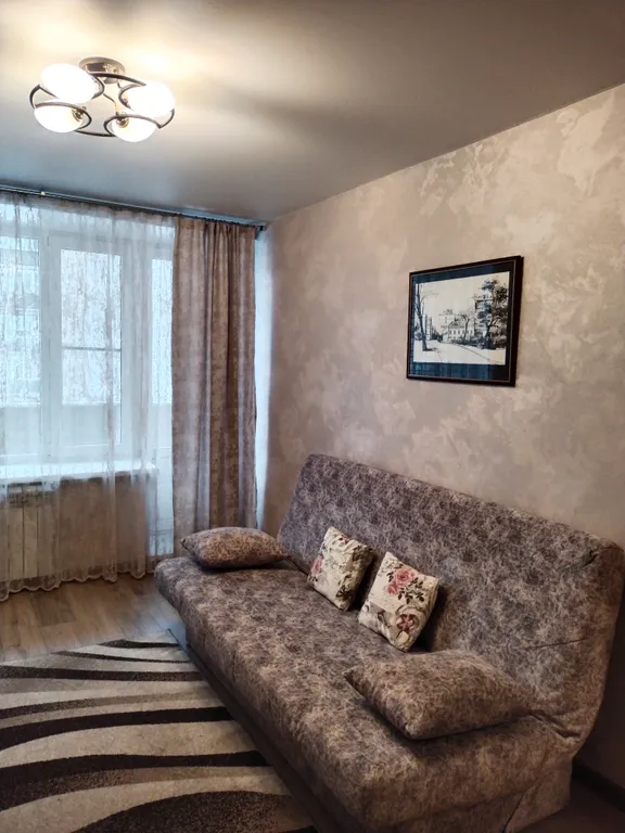 Уютная квартира в расширенном центре — аренда посуточно в Петрозаводск