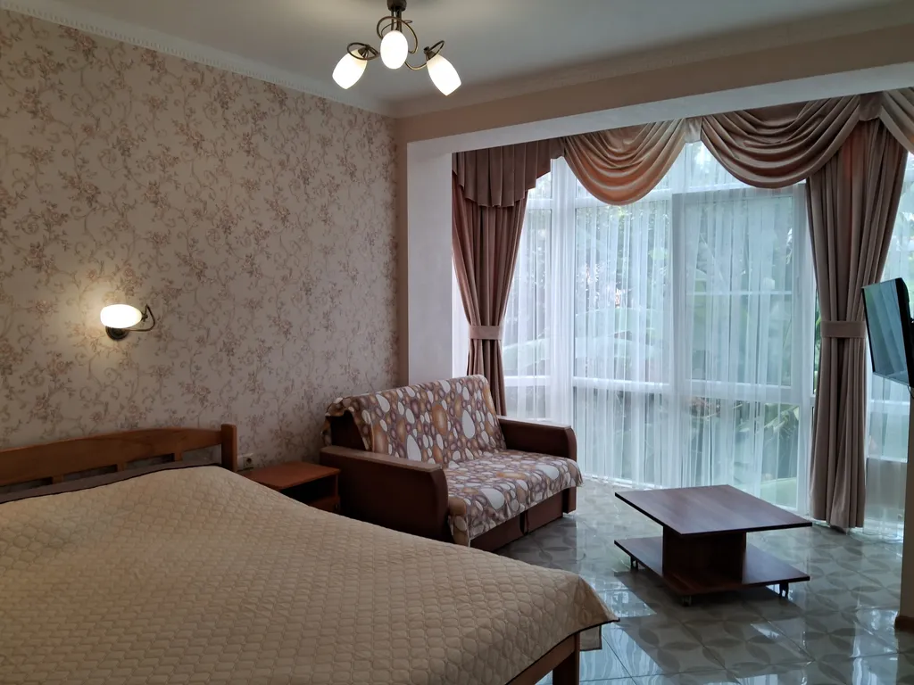 Панорамная студия в центре района
