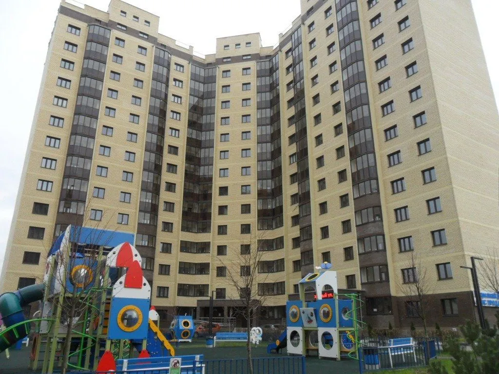 Большая квартира в новом доме с ремонтом