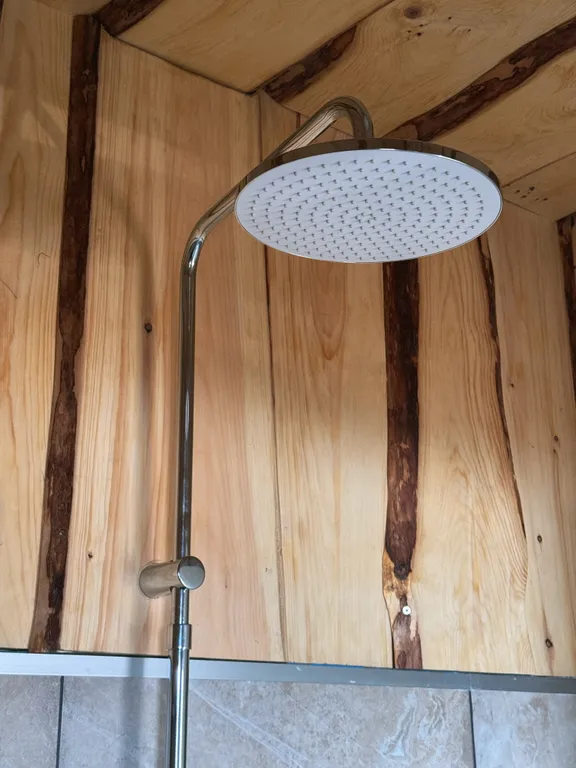 Дом с видом на озеро рядом с Ладожскими шхерами