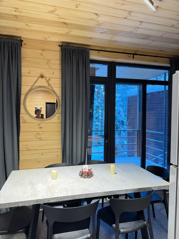 Двухэтажный дом с видом на горы База отдыха ПроЛес