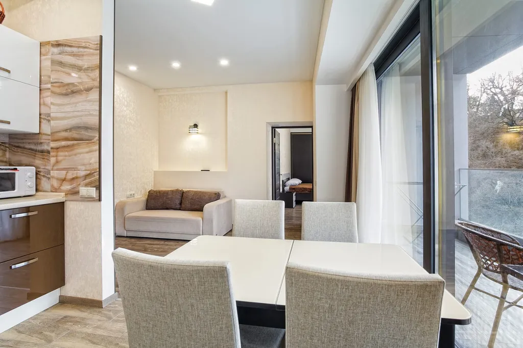 Апартамент с отдельной спальней и террасой вид на горы