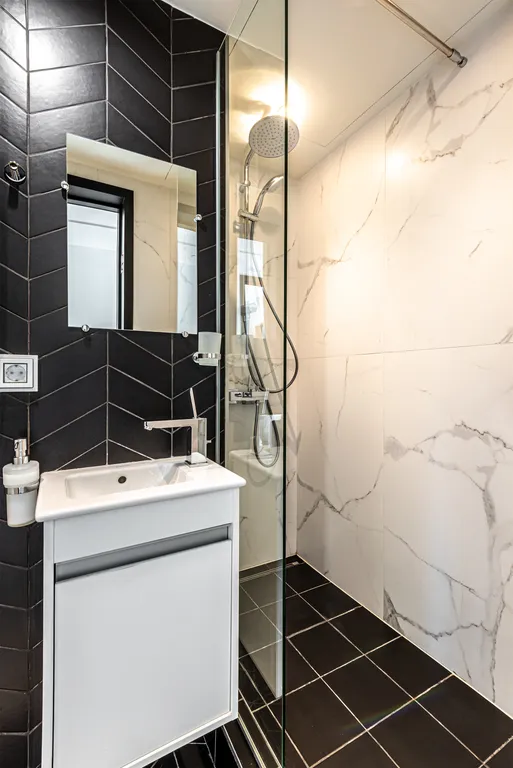 Видовые апартаменты с балконом