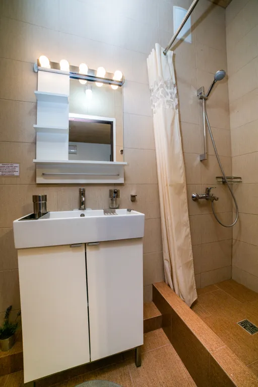 Квартира Комната — Кучугуры