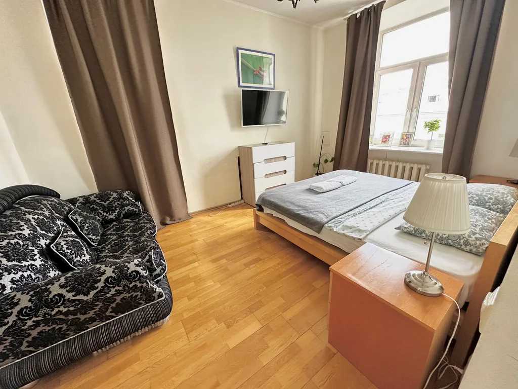 Квартира Просторная квартира с балконом у Арбата — Москва