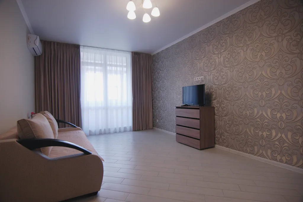 Бюджетная квартира в ЖК Легенда, 10 минут от моря