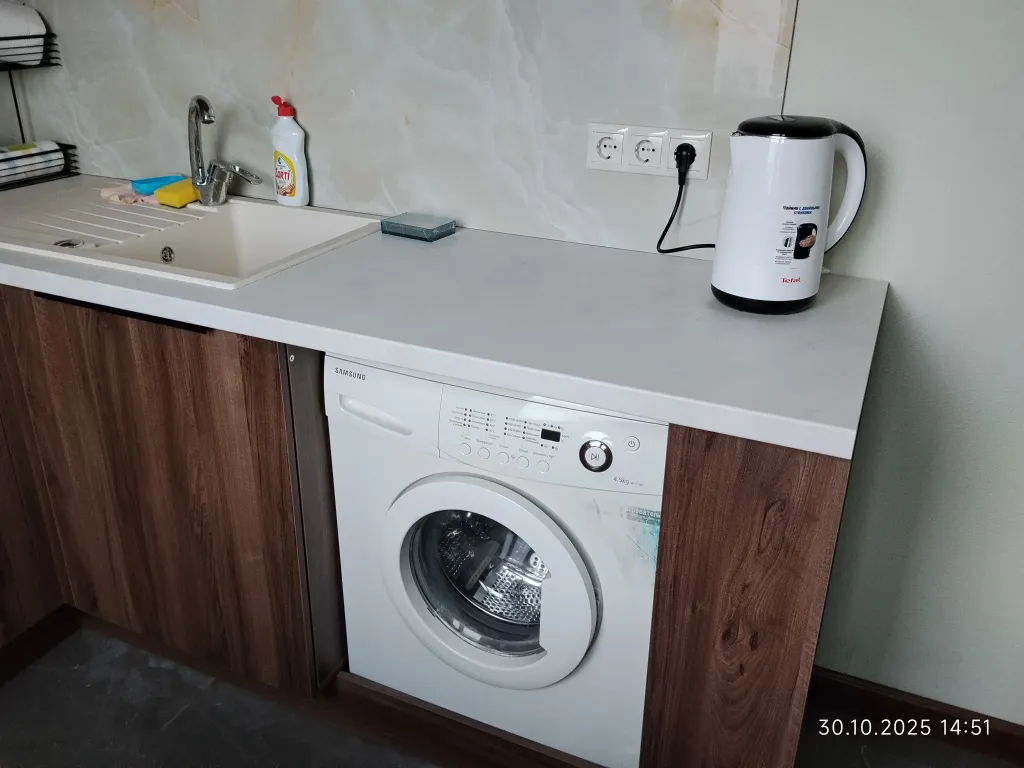 Квартира Квартира Уютная однушка у метро Домодедовская (5 минут пешком) — Москва