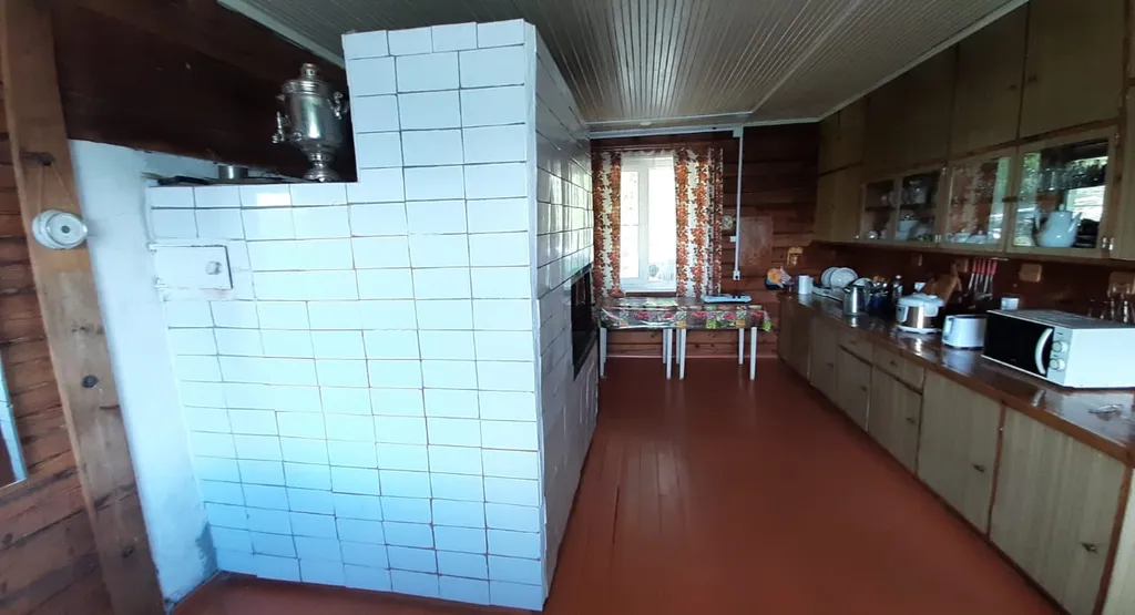 Дом на берегу озера