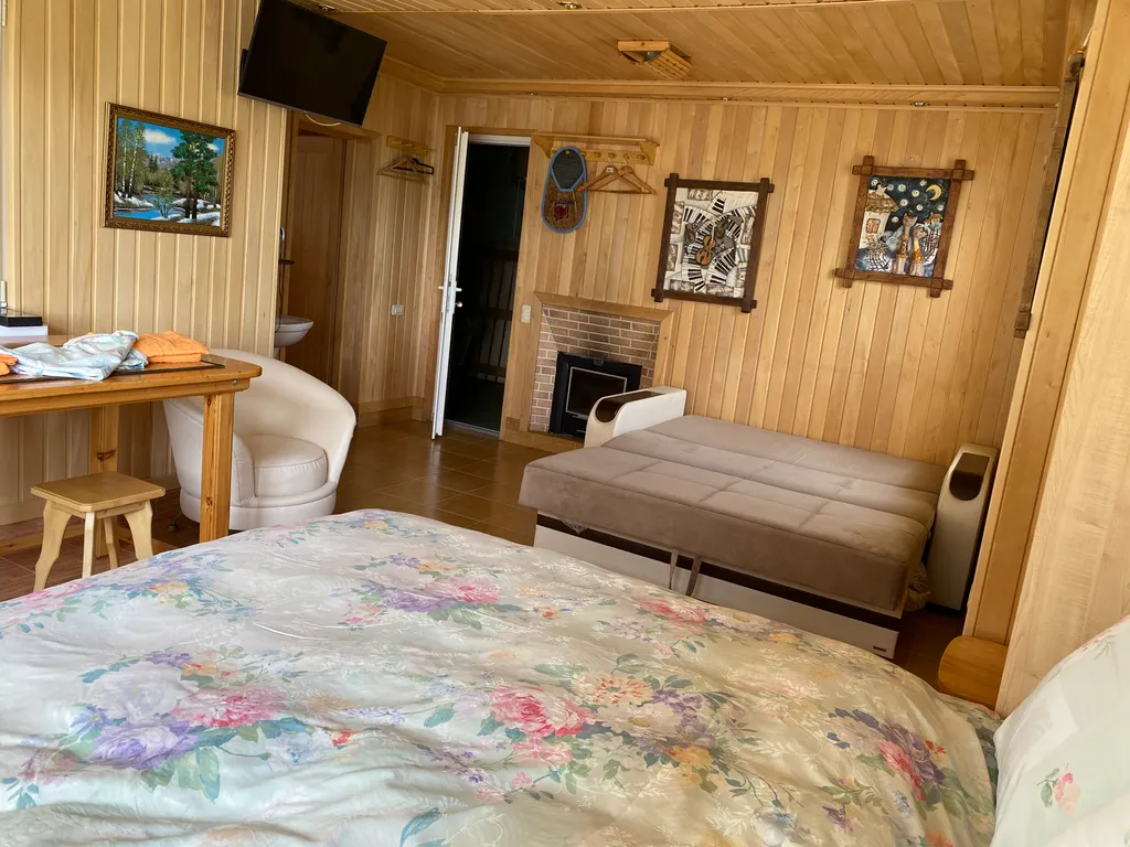 Бассейн в домике шале с сауной и мангалом