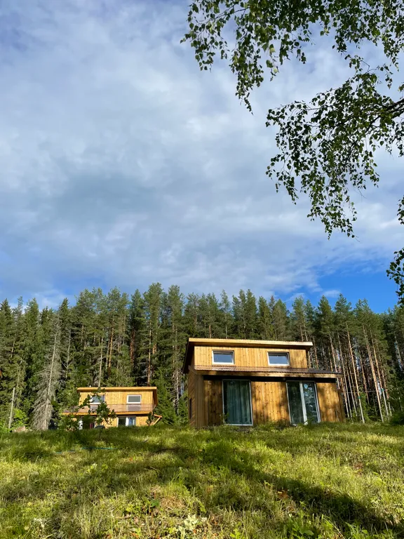 Семейный дом с сауной у реки N2