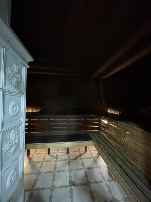 Гостевой дом с бассейном и баней