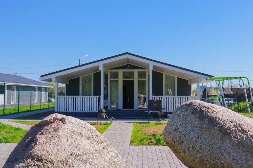 Коттедж Уютный домик в посёлке Запорожском — Запорожское