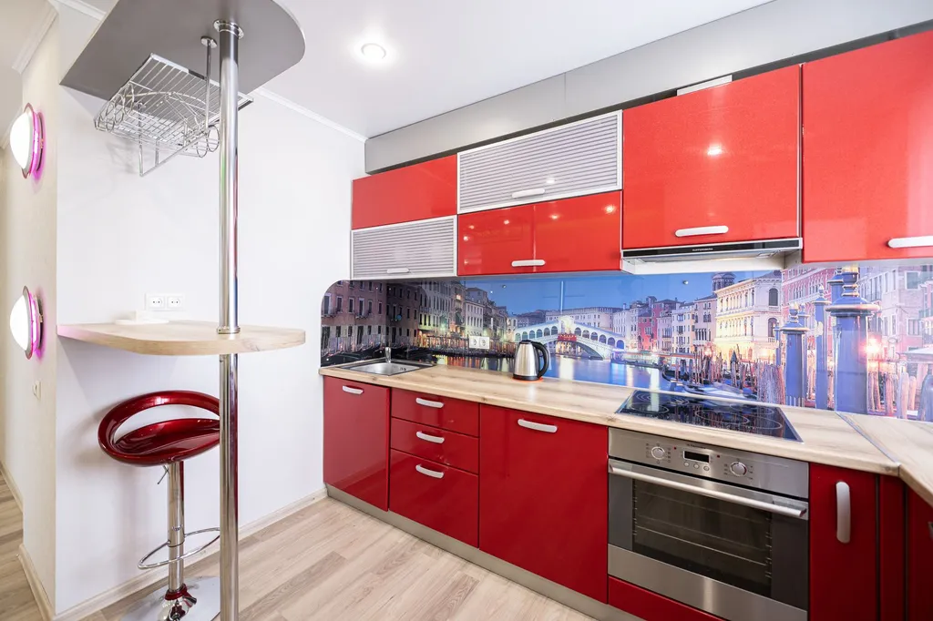 Комфортная квартира на площади Революции