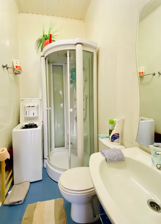 Добро пожаловать в уютное бунгало на озере Банном