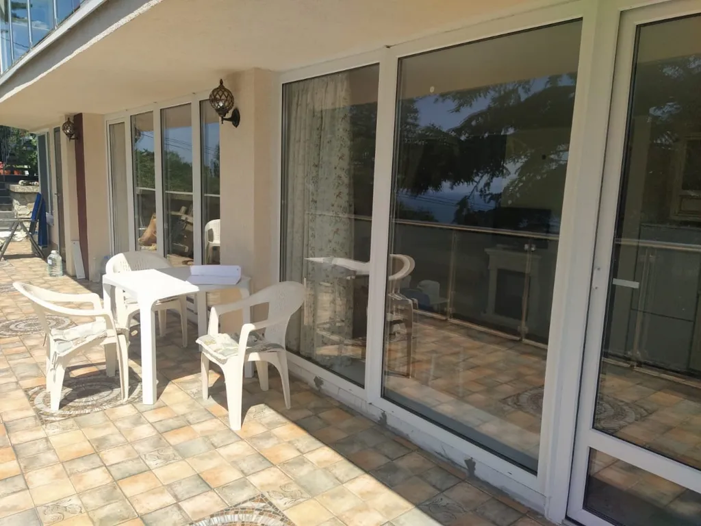 Люкс с видом на море и большим балконом 102