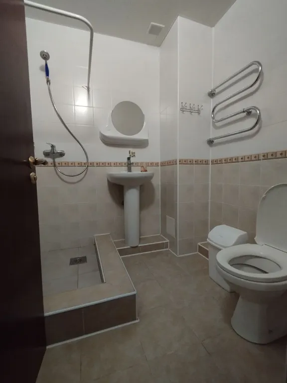 Квартира Уютная комфортная 2х + 2 доп. Местная комната с большим балконом — Лазаревское