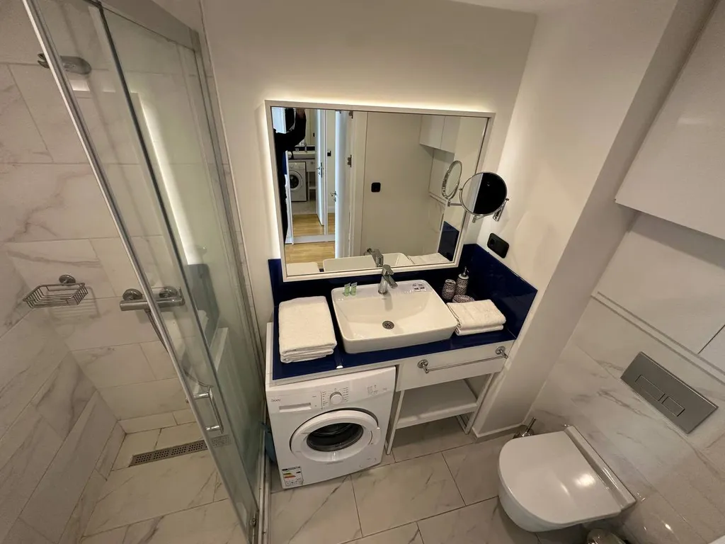 Апартамент у моря с шикарным видом в Апарт-Отеле Orbi City