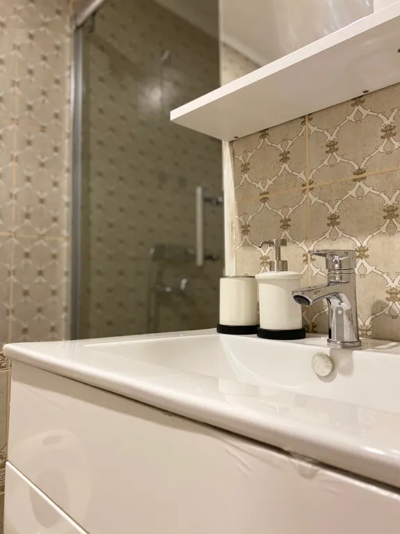 Апартаменты у моря, Кипарисовая аллея, вторая береговая линия