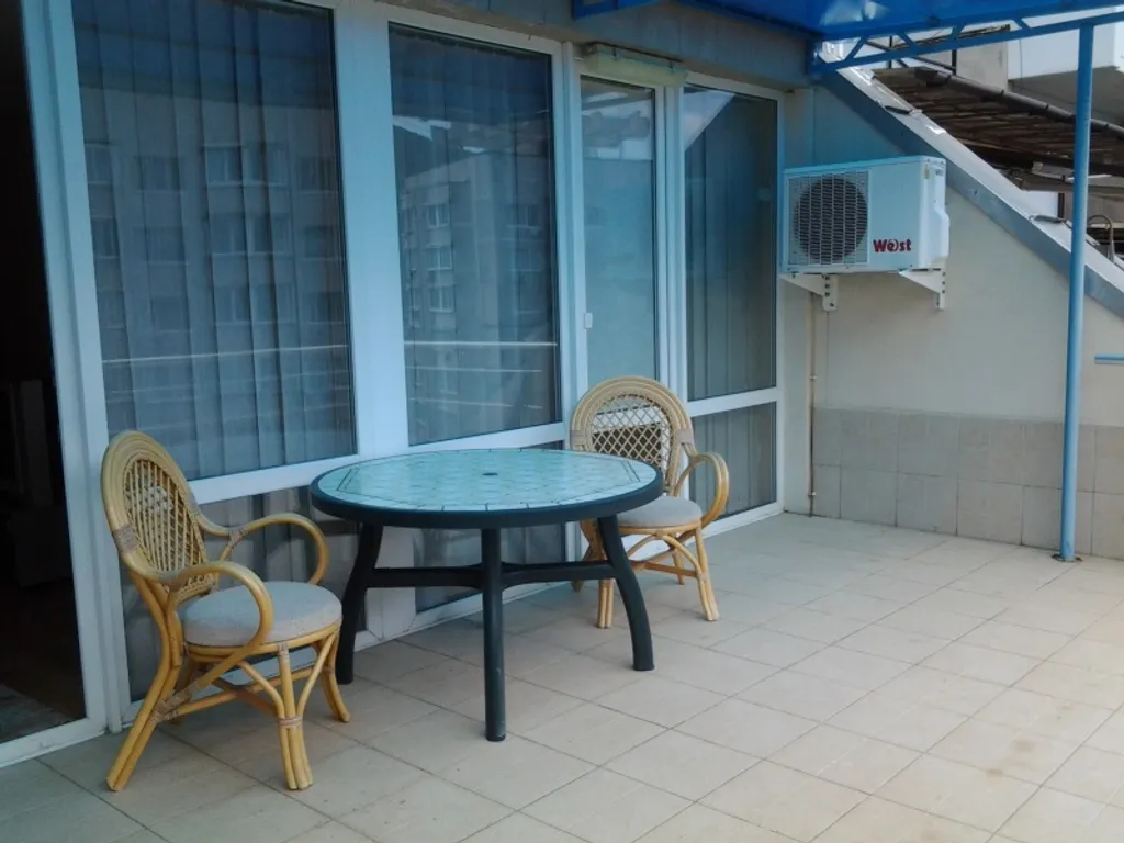 Квартира с двориком