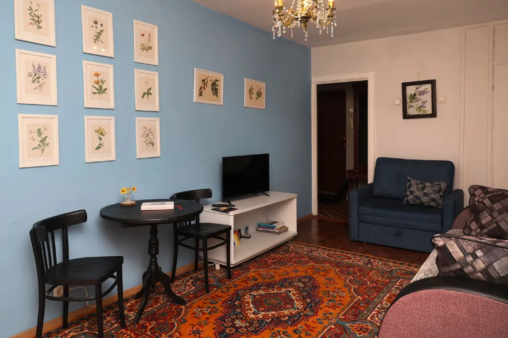 Квартира в центре Машгородка с большой открытой лоджией