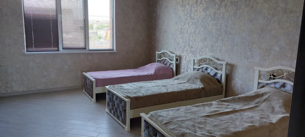 Абсолютно новый дом, на берегу моря