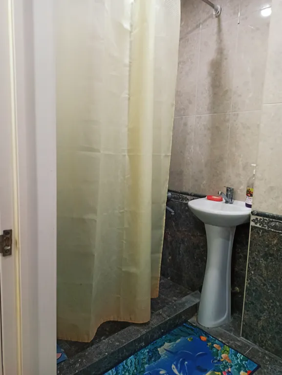 Квартира с хорошей развитой инфраструктурой, до пляжа 15мин езды