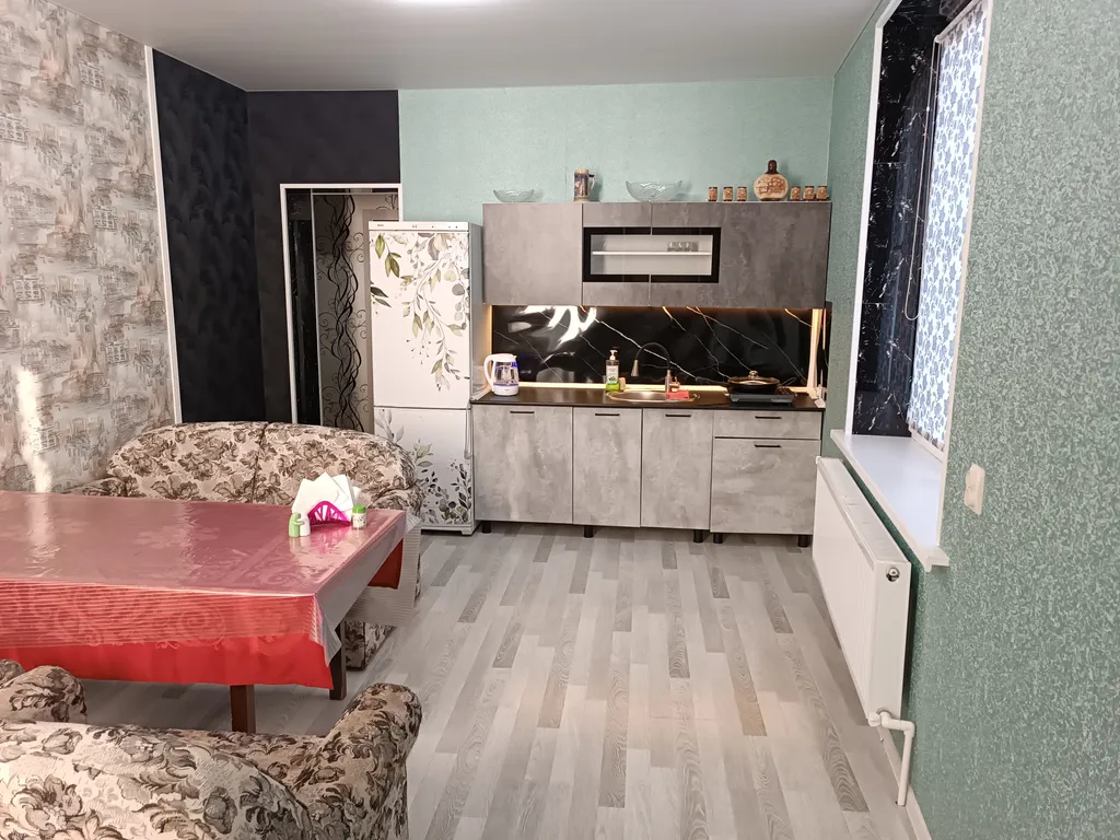 Апартаменты в частном загородном доме с видом на горы