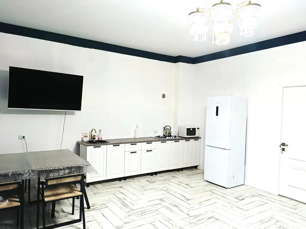 Новый дом с видом на сосновый лес