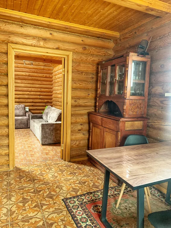 Уютный дом с можжевельником