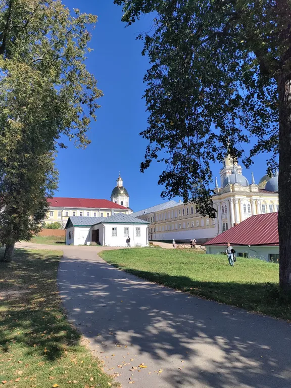 Комфортабельный 3-коттедж на 1 линии о.Селигер