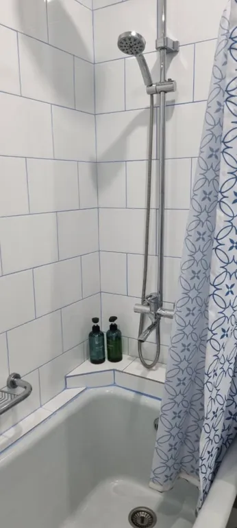 Тихий Домик с видом на горы