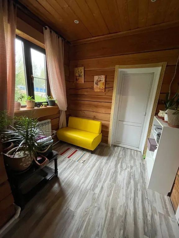 Атмосферный уютный экокоттедж из кедра с прудом