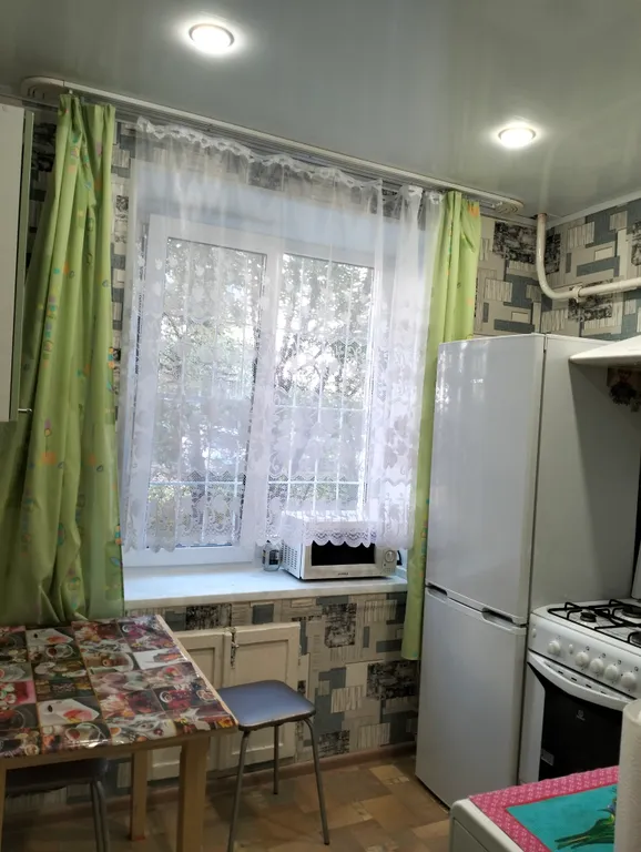 Квартира Уютная теплая квартира — Волхов