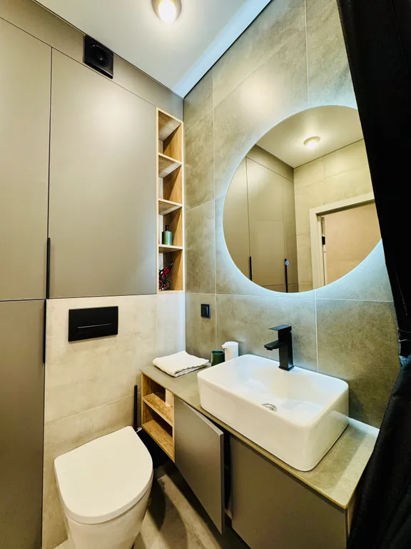 Роскошная двухкомнатная квартира у фонтана