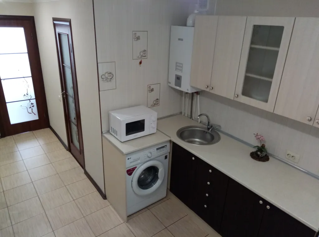 Недалеко от моря квартира с гаражом и зоной отдыха