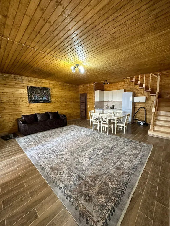 Дом на берегу Каспийского моря