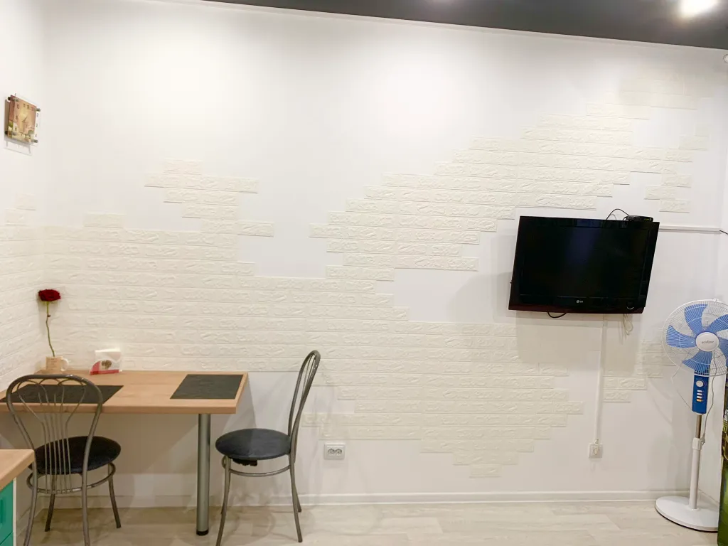 Уютная светлая студия недалеко от метро Дыбенко