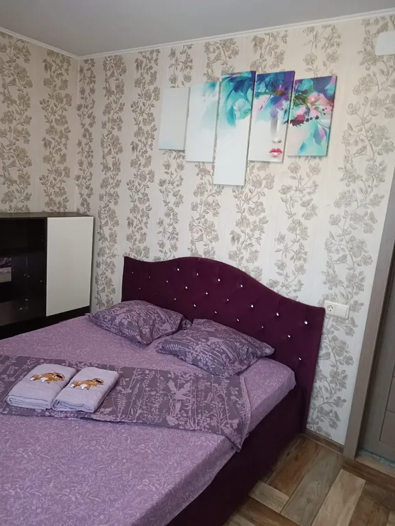 Отличная двухкомнатная квартира рядом вокзалы и транспортная развязка