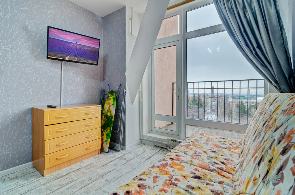 Квартира Апартаменты с панорамным окном и видом на город в Центре — аренда посуточно в Пенза